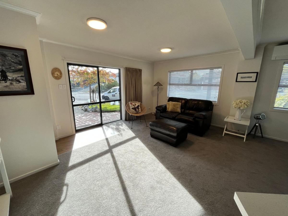 Flat Rock Villa Lake Tekapo Exterior photo